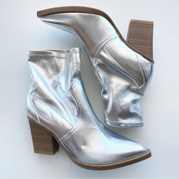MIA Metallic Silver Rachell Pointed Toe Western Cowboy Boots NEW Festival - Picture 4 of 10